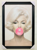 24"x36" Marilyn Monroe - Pink Bubble Gum