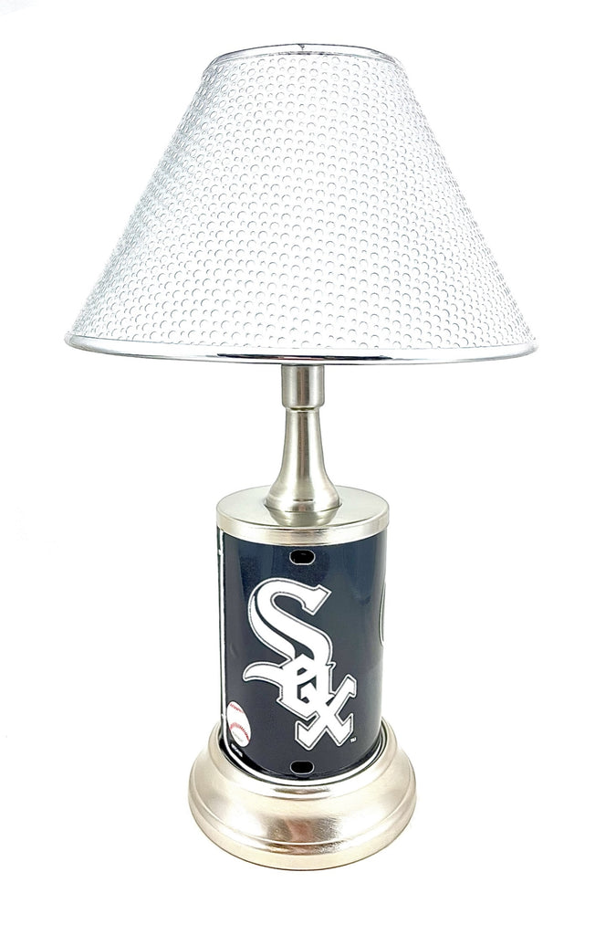 MLB Chicago White Sox Official License Plate Collectible Table / Desk Lamp.